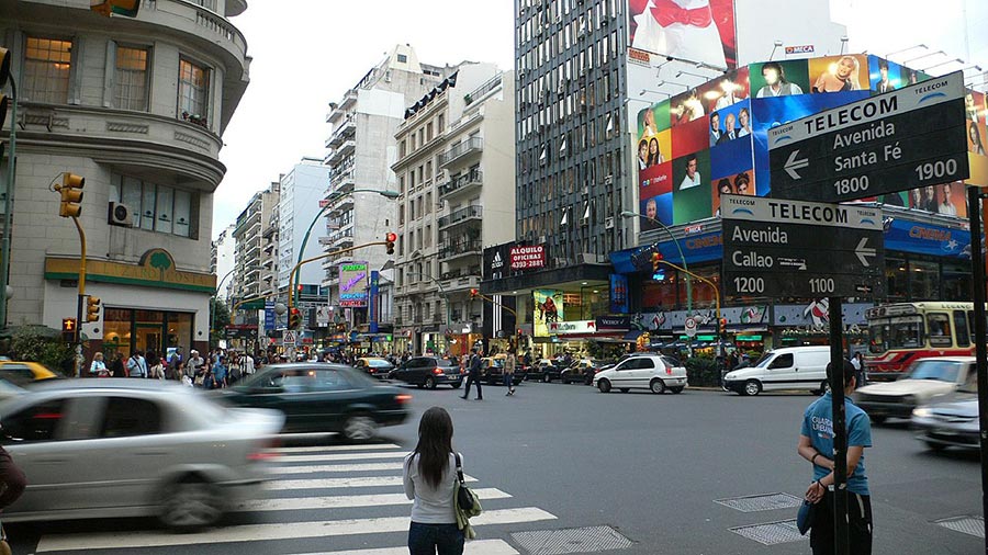 Avenida Santa Fe Recoleta